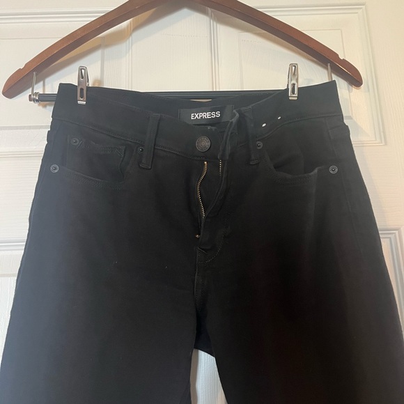 Express Jeans - Picture 2 of 5